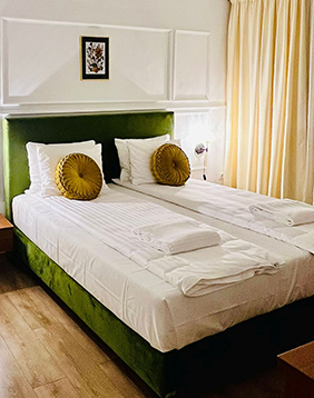 Cazare Timisoara | Cazare la hotel in Timisoara | Oferta cazare Timisoara | Centru evenimente Timisoara | Organizare evenimente Timisoara | Restaurant in Timisoara | Sala de evenimente Timisoara | Sala de conferinta Timisoara | Organizare Evenimente si Nunti Timisoara | Hotel Royal Plaza Timisoara | Hotel Oxford Timisoara | Hotel Excelsior Timisoara | Hotel President Timisoara | Czare in Timisoara