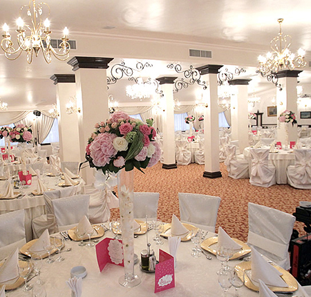 Cazare Timisoara | Cazare la hotel in Timisoara | Oferta cazare Timisoara | Centru evenimente Timisoara | Organizare evenimente Timisoara | Restaurant in Timisoara | Sala de evenimente Timisoara | Sala de conferinta Timisoara | Organizare Evenimente si Nunti Timisoara | Hotel Royal Plaza Timisoara | Hotel Oxford Timisoara | Hotel Excelsior Timisoara | Hotel President Timisoara | Czare in Timisoara