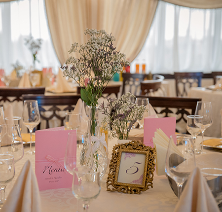Cazare Timisoara | Cazare la hotel in Timisoara | Oferta cazare Timisoara | Centru evenimente Timisoara | Organizare evenimente Timisoara | Restaurant in Timisoara | Sala de evenimente Timisoara | Sala de conferinta Timisoara | Organizare Evenimente si Nunti Timisoara | Hotel Royal Plaza Timisoara | Hotel Oxford Timisoara | Hotel Excelsior Timisoara | Hotel President Timisoara | Czare in Timisoara
