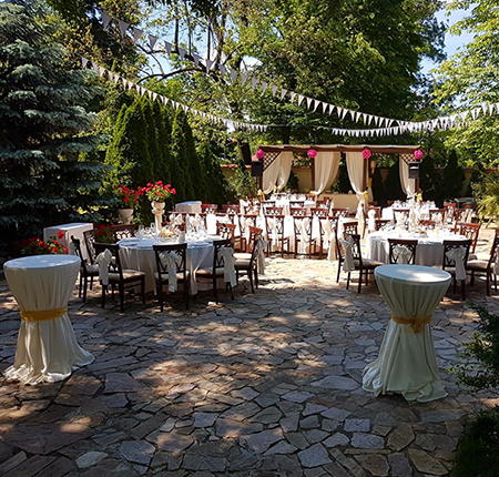 Cazare Timisoara | Cazare la hotel in Timisoara | Oferta cazare Timisoara | Centru evenimente Timisoara | Organizare evenimente Timisoara | Restaurant in Timisoara | Sala de evenimente Timisoara | Sala de conferinta Timisoara | Organizare Evenimente si Nunti Timisoara | Hotel Royal Plaza Timisoara | Hotel Oxford Timisoara | Hotel Excelsior Timisoara | Hotel President Timisoara | Czare in Timisoara