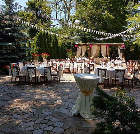 Cazare Timisoara | Cazare la hotel in Timisoara | Oferta cazare Timisoara | Centru evenimente Timisoara | Organizare evenimente Timisoara | Restaurant in Timisoara | Sala de evenimente Timisoara | Sala de conferinta Timisoara | Organizare Evenimente si Nunti Timisoara | Hotel Royal Plaza Timisoara | Hotel Oxford Timisoara | Hotel Excelsior Timisoara | Hotel President Timisoara | Czare in Timisoara