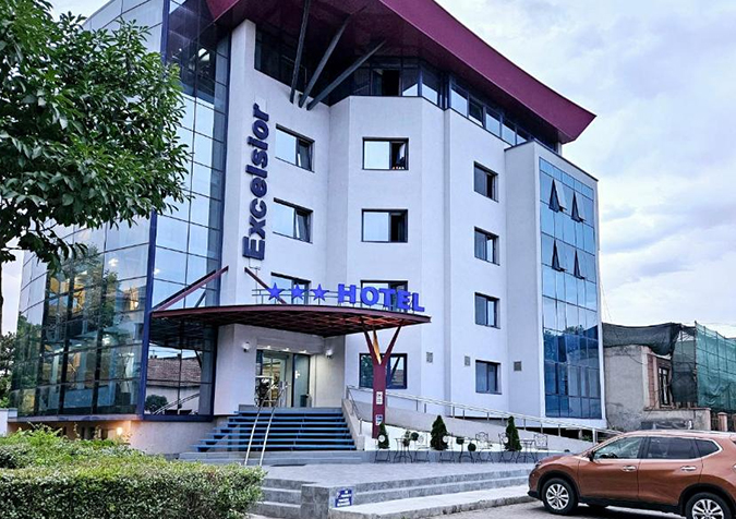 Cazare Timisoara | Cazare la hotel in Timisoara | Oferta cazare Timisoara | Centru evenimente Timisoara | Organizare evenimente Timisoara | Restaurant in Timisoara | Sala de evenimente Timisoara | Sala de conferinta Timisoara | Organizare Evenimente si Nunti Timisoara | Hotel Royal Plaza Timisoara | Hotel Oxford Timisoara | Hotel Excelsior Timisoara | Hotel President Timisoara | Czare in Timisoara